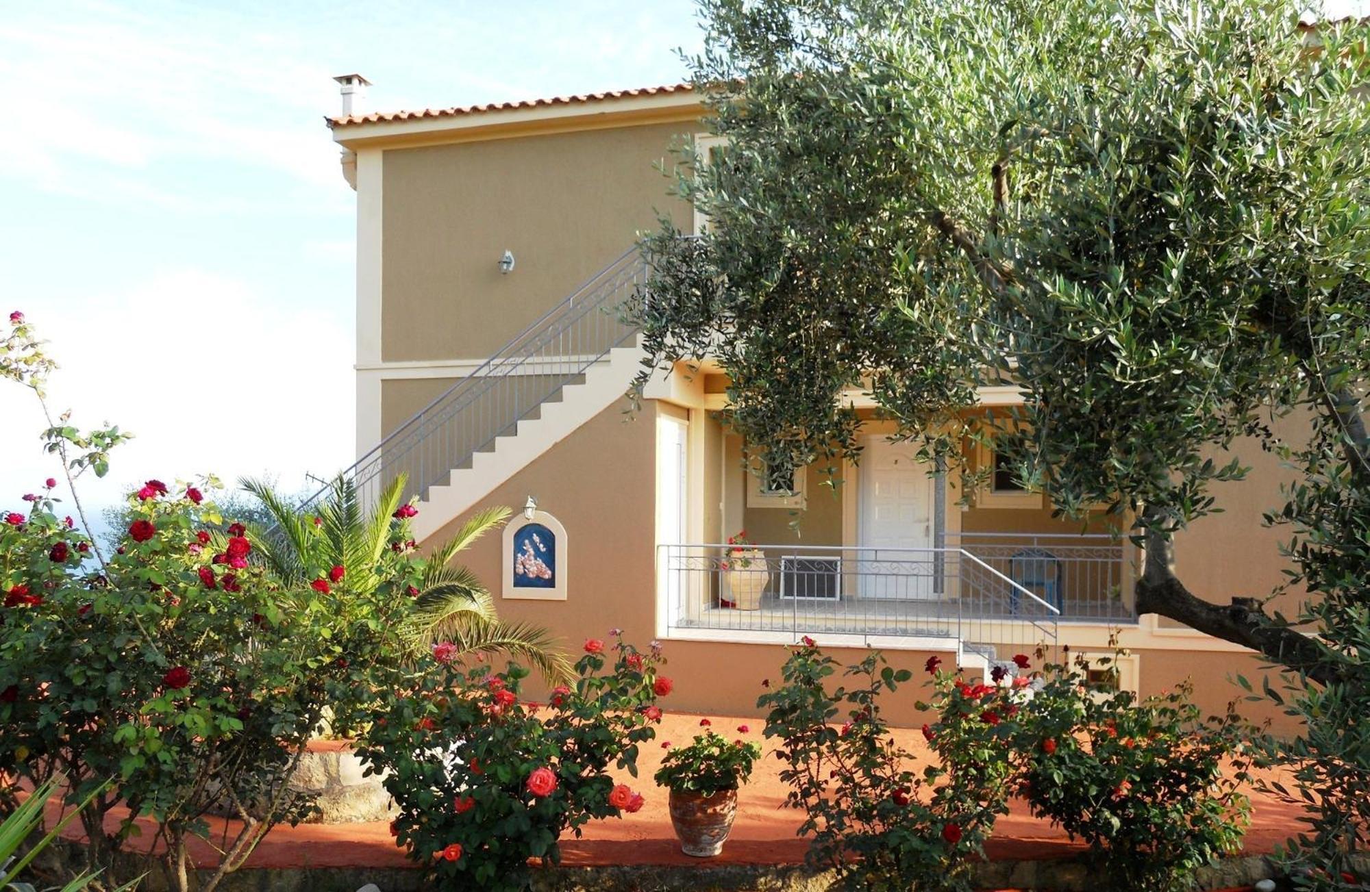 Appartamento Delfinia Vlachata Esterno foto