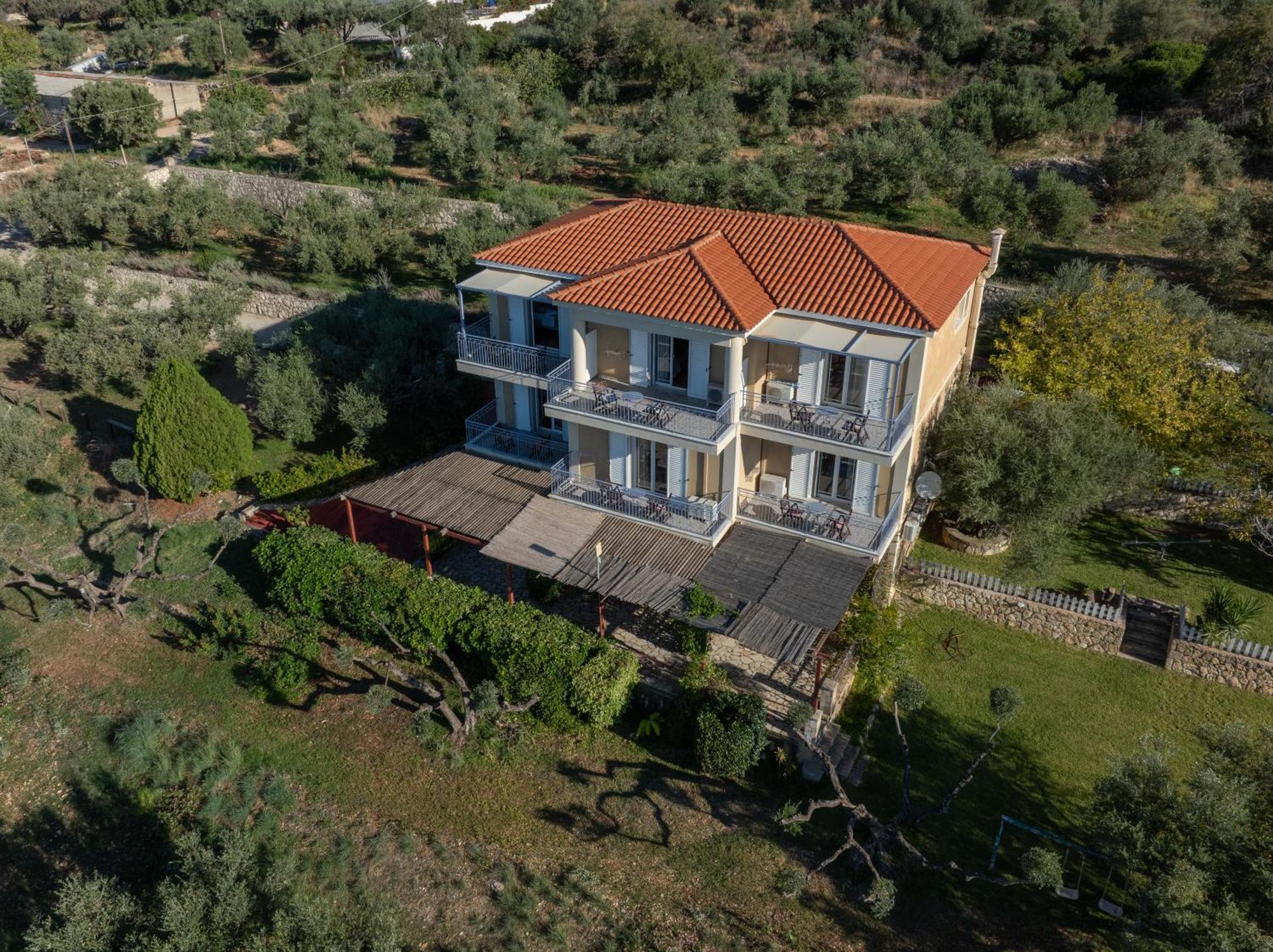 Appartamento Delfinia Vlachata Esterno foto